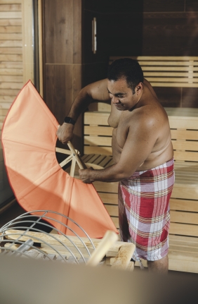 Saunaaufgüsse im Rosenalp Spa